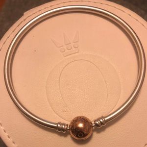 Pandora rose gold bangle